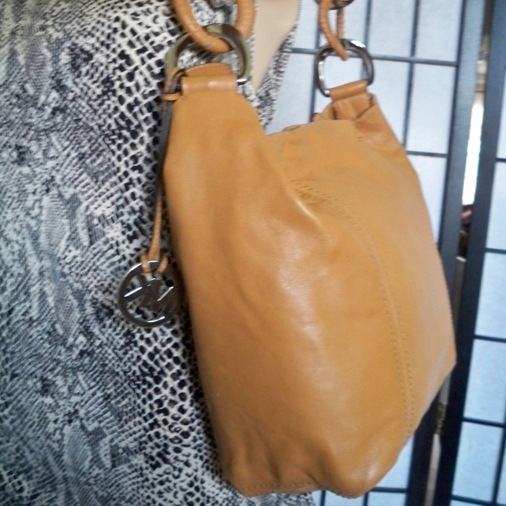 MICHAEL KORS Brown Soft Leather Large Shoulder Bag - Picture 6 of 7